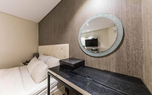 Hotel The Blue Cheonho