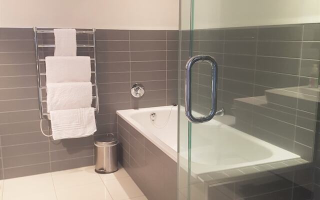 One Ten Apartment 8