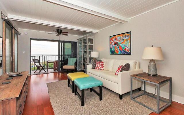 Land's End 7-405 Beach Front - Premier