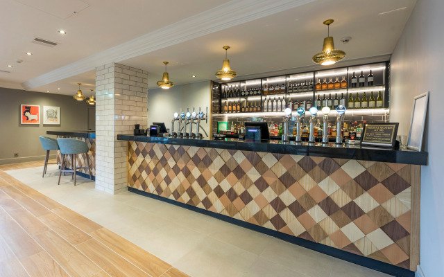 Holiday Inn Glasgow Airport by IHG