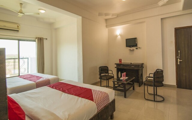 OYO 12204 Hotel Sai Sagar