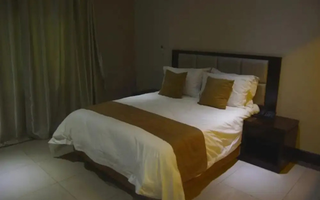 The Pillows Suites