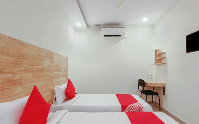 Collection O 16073 Kothapet Ramoji