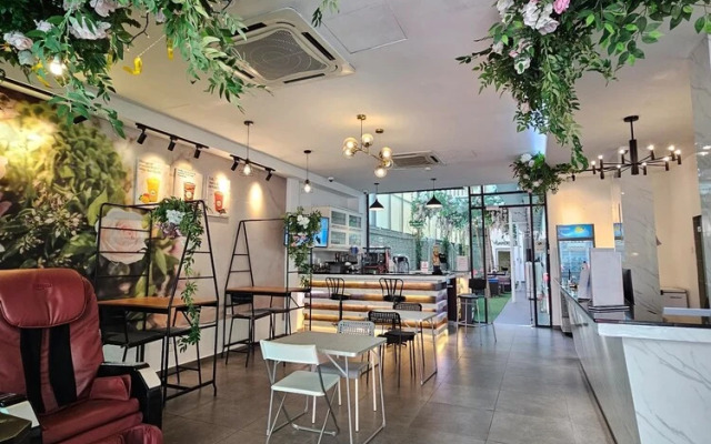 V Garden Hotel by Minsu