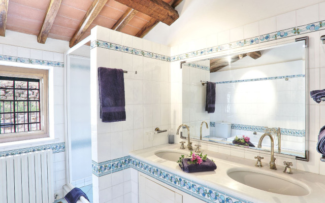 Casanivi 14 2 in Uzzano