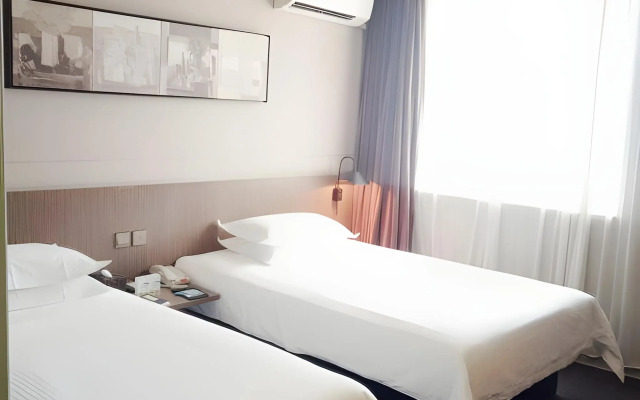 Jinjiang Inn Select Wuhan Chuhehan Street Shuiguo Lake