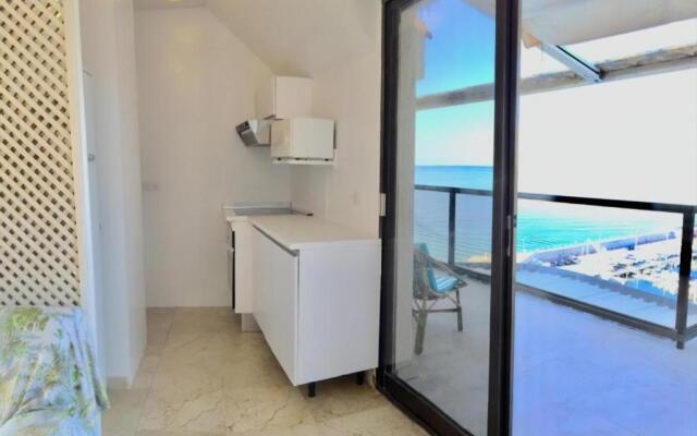 Penthouse 1ère ligne de mer avec magnifique vue