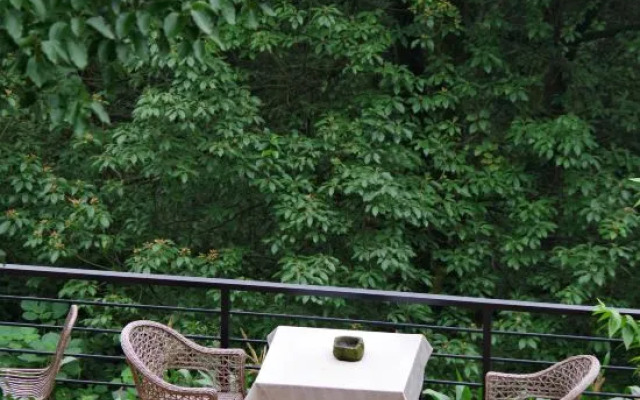 Hide And See Homestay