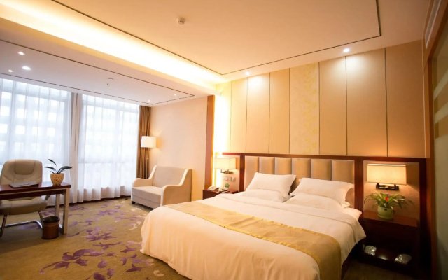 Dongting Hotel