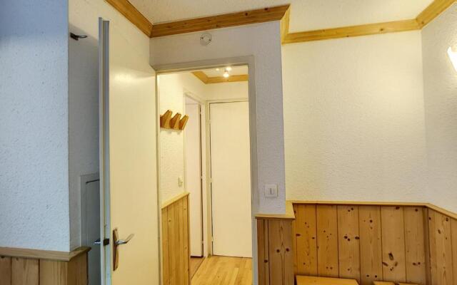 Appartement Les Menuires, 1 pièce, 2 personnes - FR-1-178-180