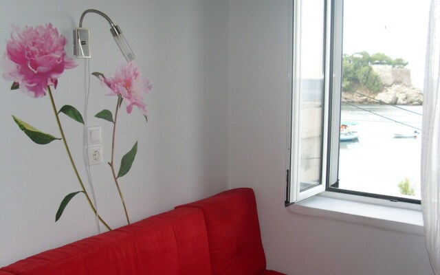 Alkistis Cozy By The Beach Apt In Ikaria Island, Therma 1st Floor
