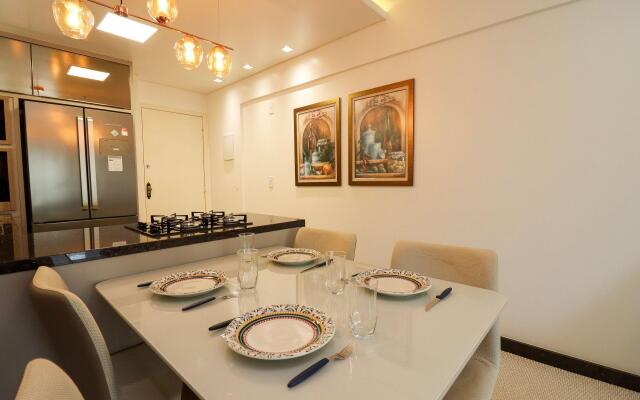 Excelente apto em condomínio frente mar - BX01I