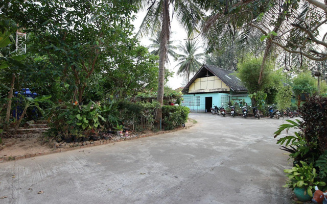Lanta Villa Resort