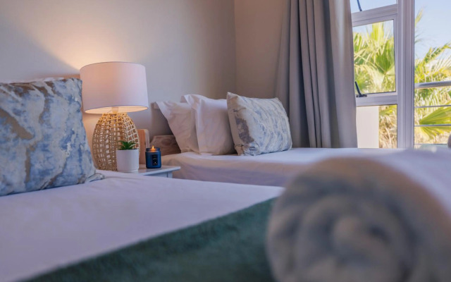 Waterfront Cottage B3