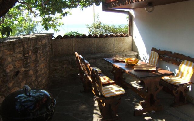 Regina's Guesthouse