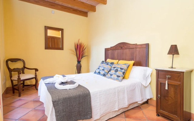 Es Pinar in Alar With 4 Bedrooms and 4 Bathrooms