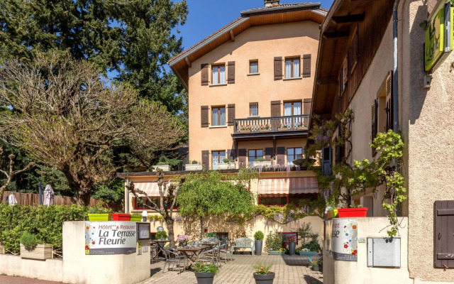 Logis Hôtel La Terrasse Fleurie