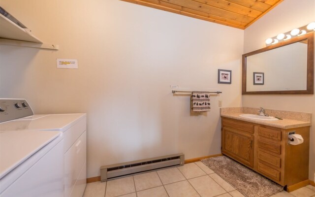 Big Sky - Hidden Village 877