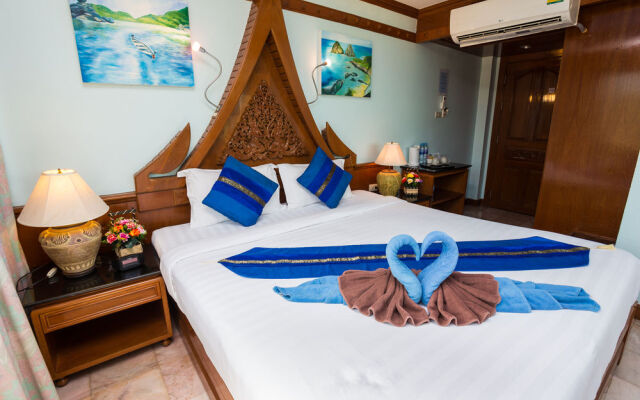 Patong Beach Bed and Breakfast