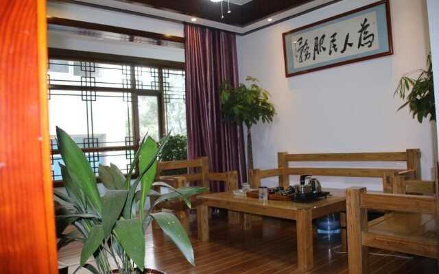Military Theme Inn