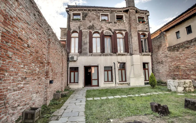 Venice Garden in Venecia
