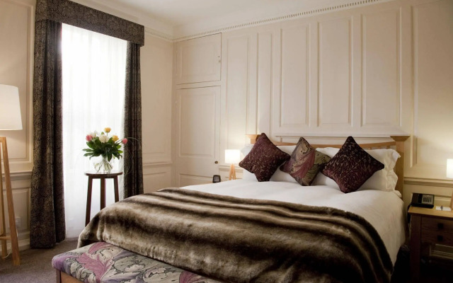 Vanbrugh House Hotel