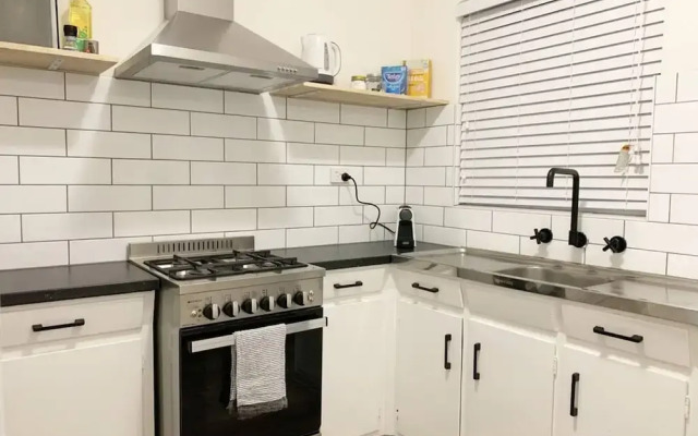 Wifi 2 Air-cons Campbelltown Courtyard West