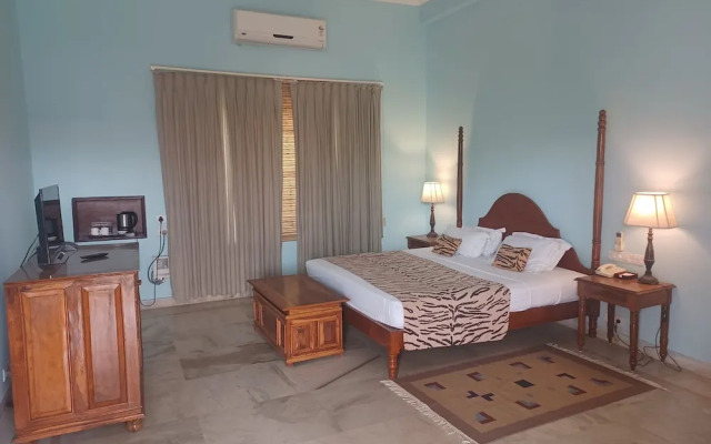 Hotel Dev Vilas
