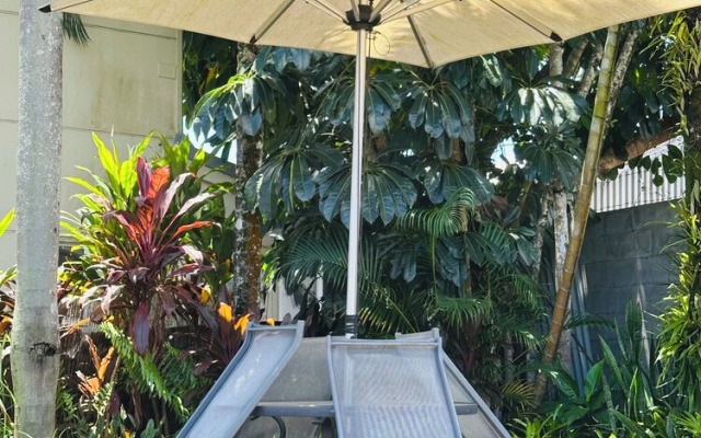 Mossman Exchange & Backpacker Resort