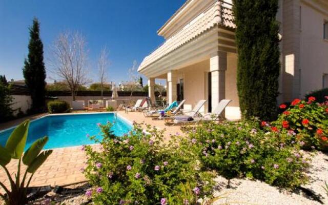 Villa Blue Water Bay 125