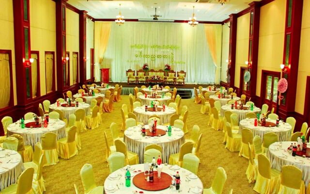 Mawlamyine Strand Hotel