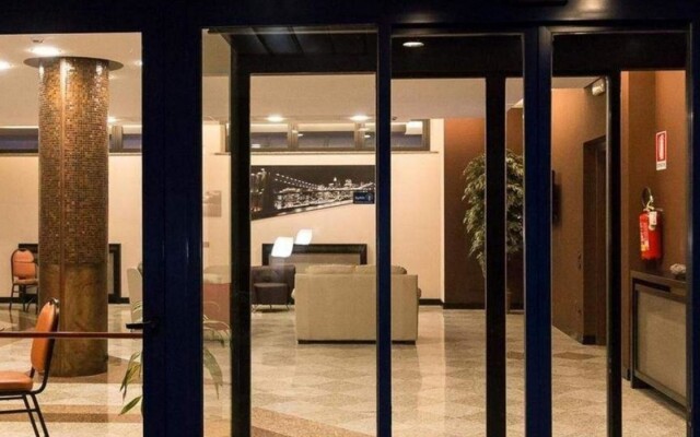 Blue Relais Maggiore