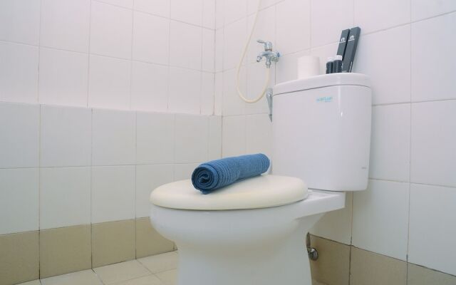 Comfy and Furnished 2BR Bassura City Apartment near Mall