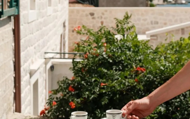 MARETA II - waterfront