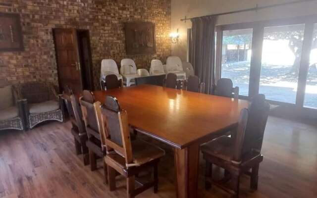 Khaya Africa Guesthouse and Spa