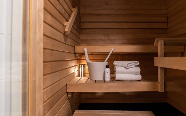1br apartment with sauna in Pitäjänmäki