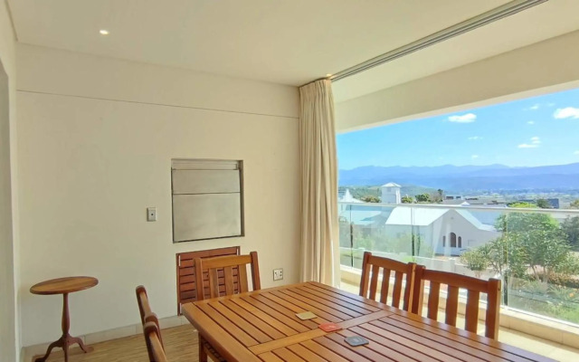 The Bella - 6 Sleeper - Sea Views Pool & Patio