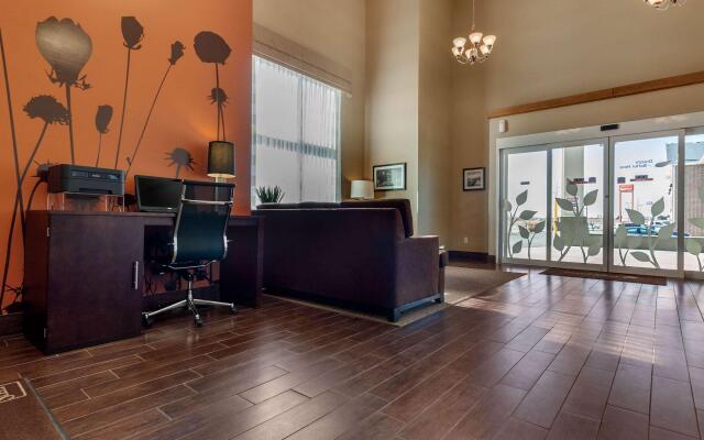 Sleep Inn & Suites Hays I-70