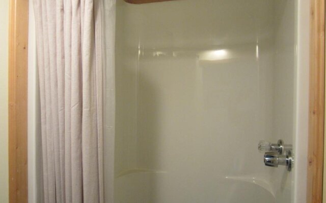 5th Avenue Bed & Breakfast