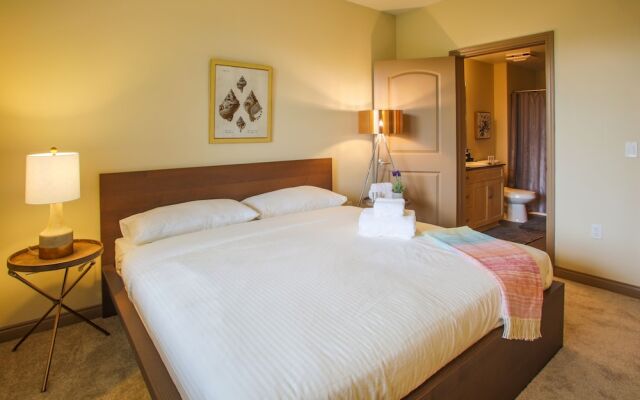 Luxury Suites Irvine