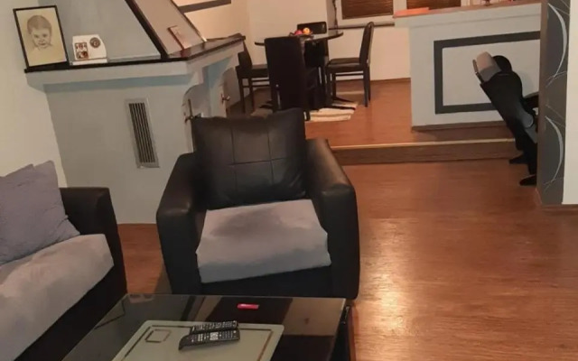 Apartment NIKOLA ORANGE