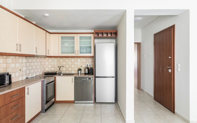 Majestic 3BR Apartment in Chalandri