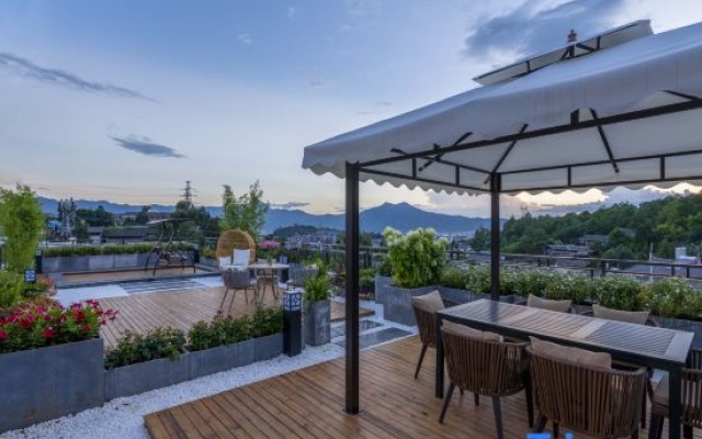 Yujing·View Beauty Su (Lijiang Ancient City North Gate Dashuiche Branch) – Restaurant – Lijiang