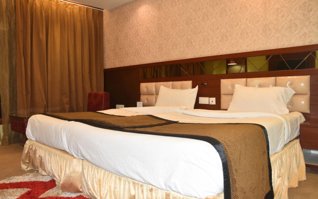 The Grand Empire A Boutique Hotel