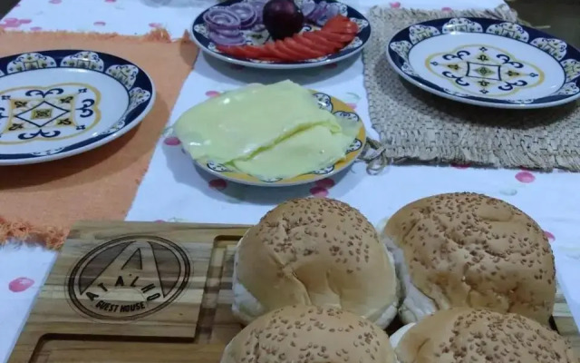 Atalho Guest House