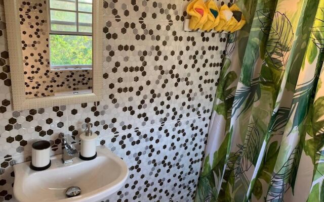 Story Villa, 2 Bedrooms With Mountain & Ocean View