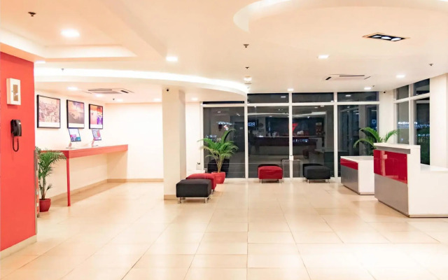 Red Planet Clark Angeles City