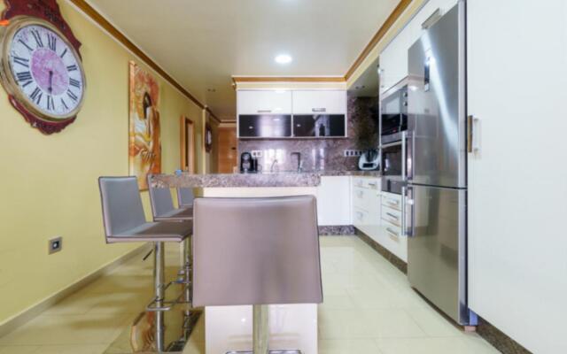 Rancho Beach @ Fuengirola - CT 153