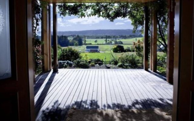 Silver Peaks Lodge Bed & Breakfast