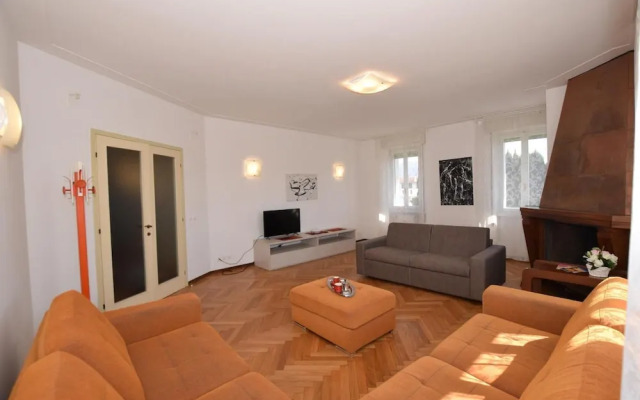 Margherita Near Lake-child Friendly